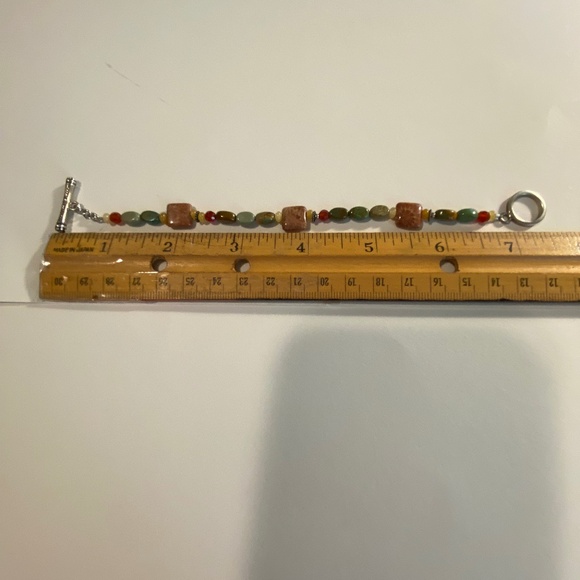 Barse Stone Bracelet - Picture 2 of 7